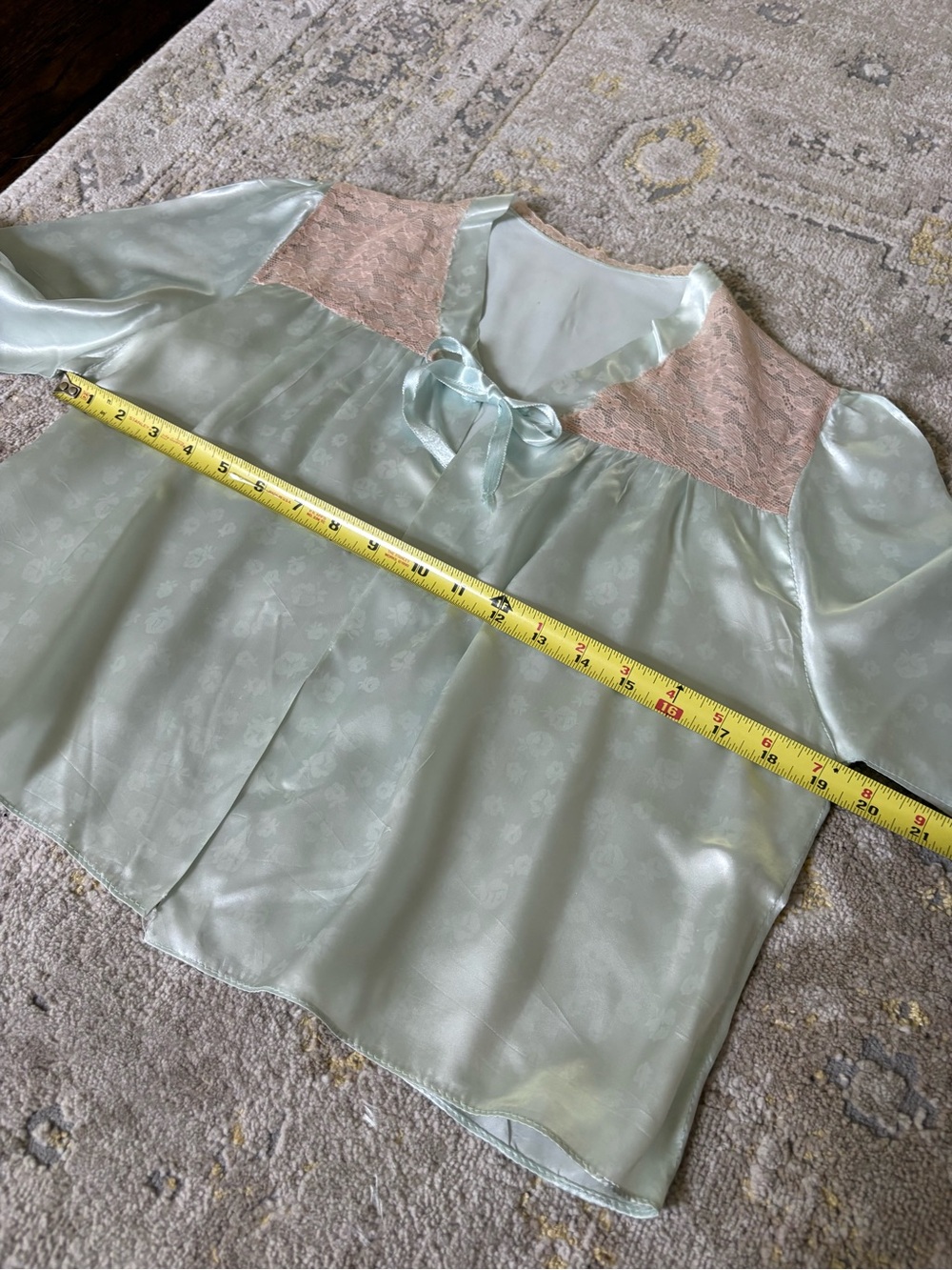Vintage 1940’s Satin Nightgown and Jacket Set - Picture 11 of 14